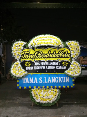 Papan Bunga Duka di Kuaro